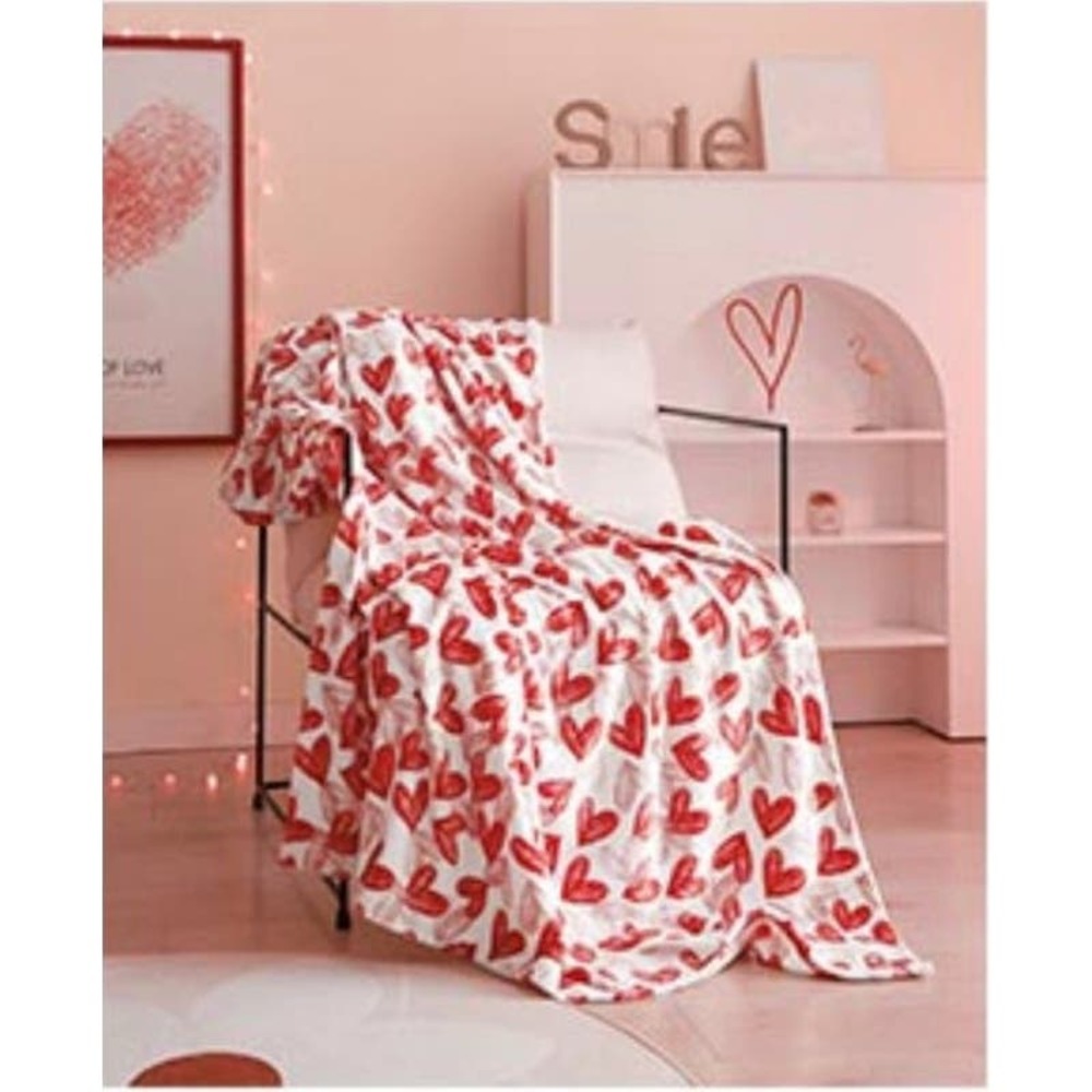 New! Huntington Home Valentine's Plush Throw Hearts